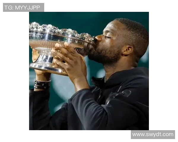 前途无量啊！黄蜂4号秀克尼佩尔入选周最佳提名 是其中唯一的新秀